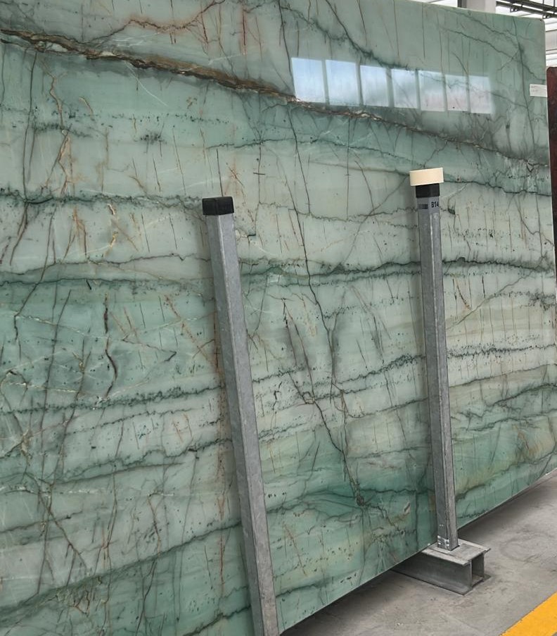 slab-005 onyx.jpeg